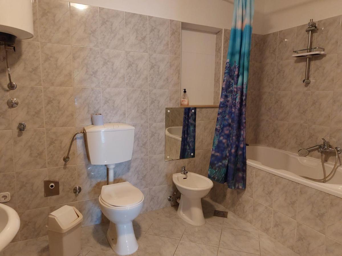 Apartment Ljubicic Подстрана Екстериор снимка